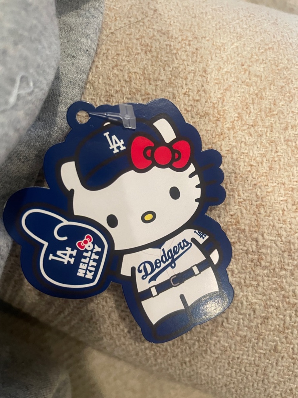 Hello Kitty Dodgers hoodie - new with tags - Picture 10 of 11